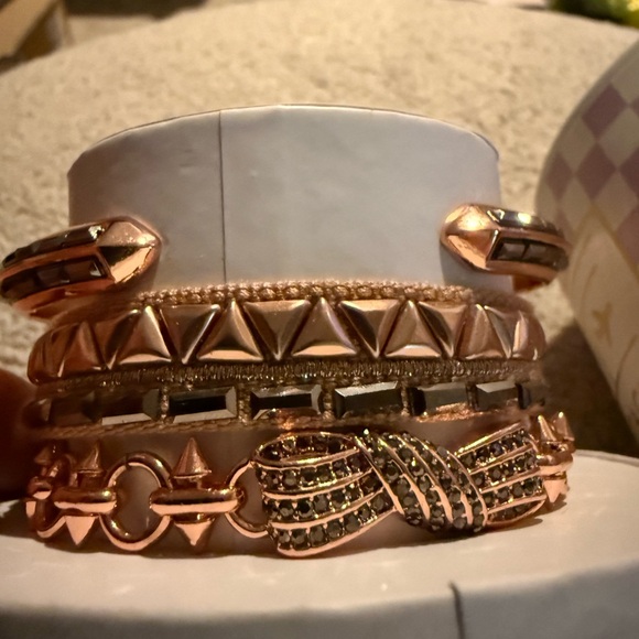 BP Summer Stack Wrap It With A Bow